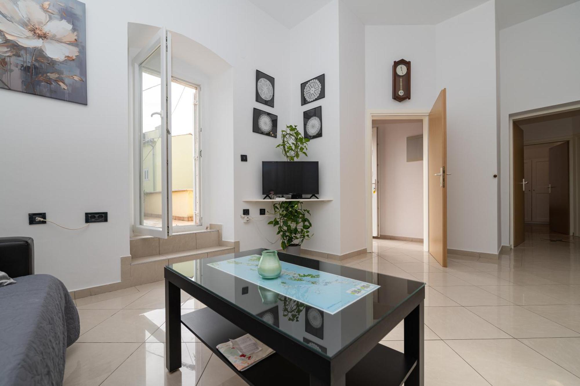 Aparment Kod Kule Apartment Cres Bagian luar foto